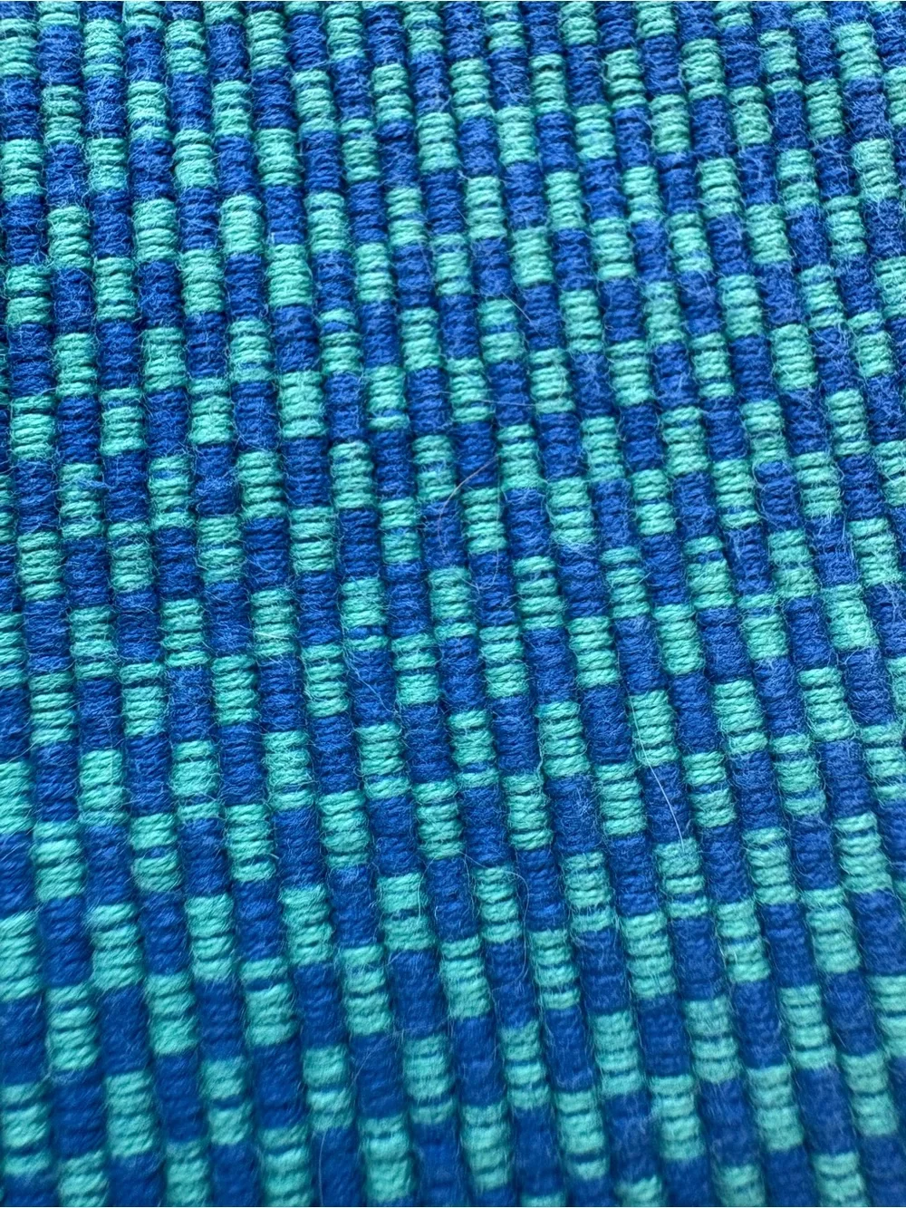 Crate & Barrel Cotton Place Mats Interlocking Blue & Green Set of 2